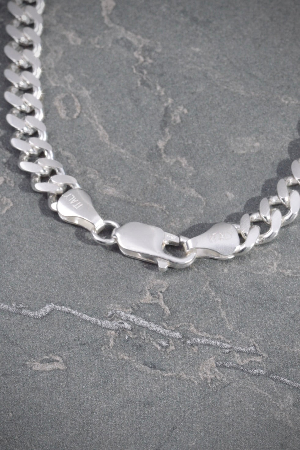 Cadena cubana 25.3gr / Largo 65cm / Plata M