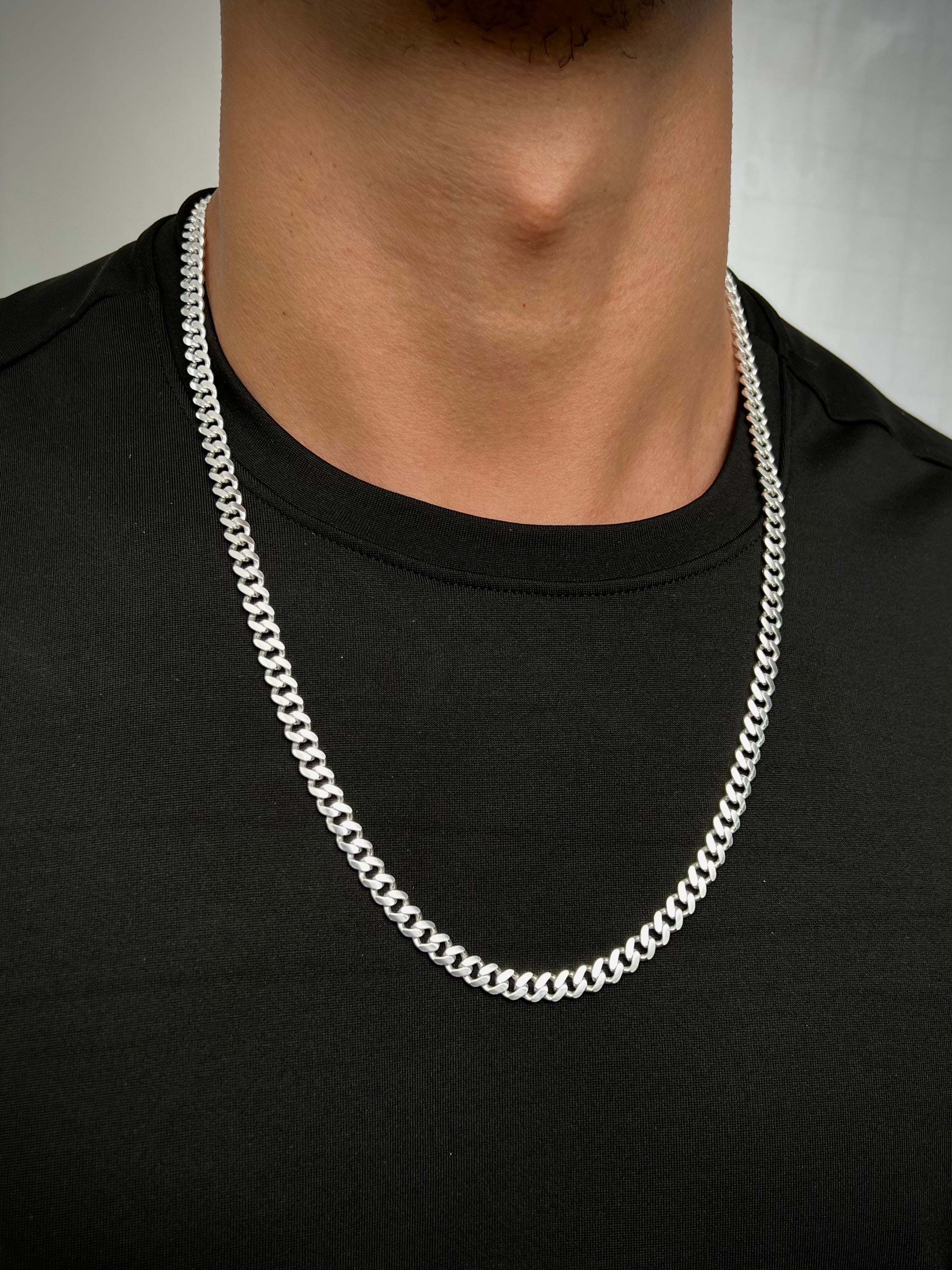 Cadena cubana 49.5gr / Plata 60cm / Plata B