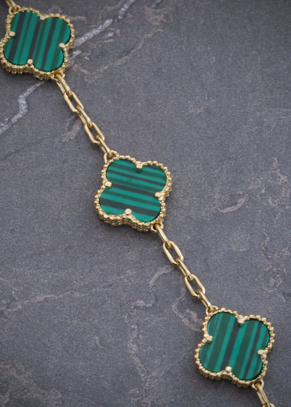 Pulso Lucky Clover Piedra Verde 9.7gr / 19cm / 14mm — Oro Amarillo