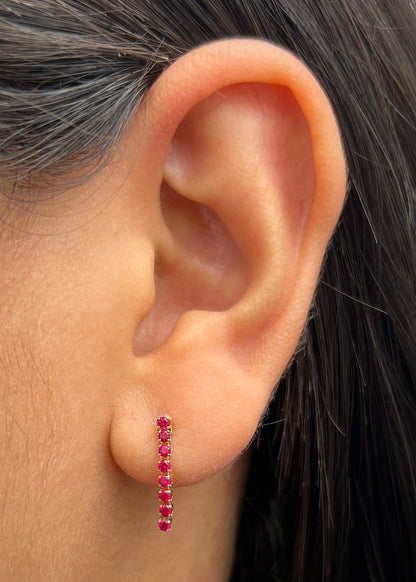 Topos con Swarovski Fucsia 0.8gr / 1.6cm / 1.8mm — Oro Amarillo