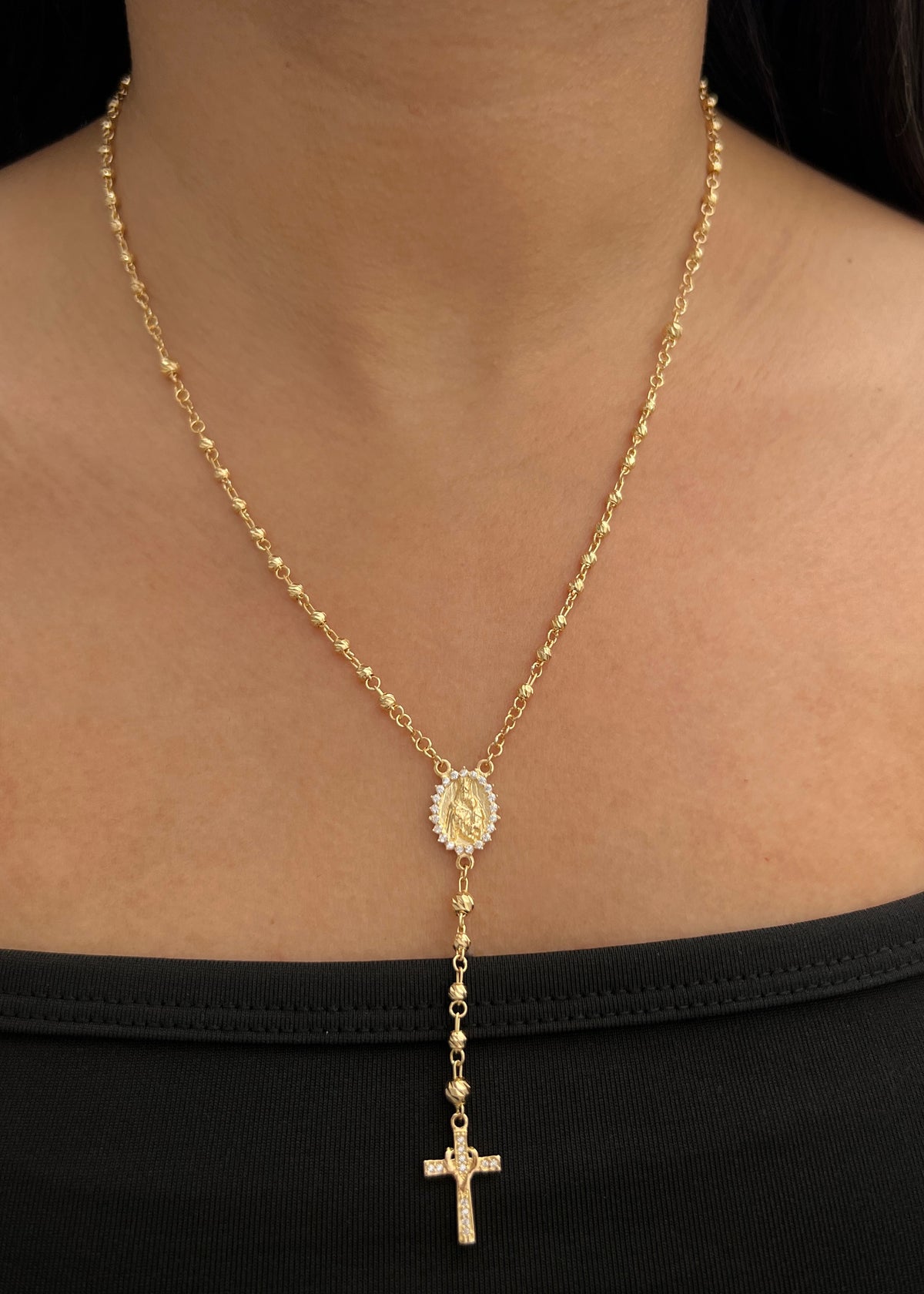 Rosario Virgen del Carmen con Swarovski 9.75gr / 45cm / 3mm — Oro Amarillo