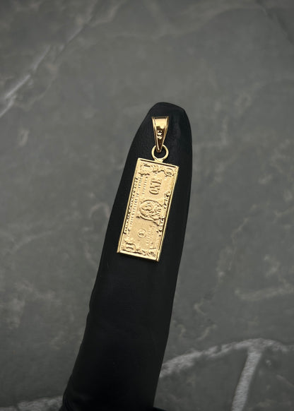 Dije dolar 0.8gr / Largo 2.2cm / Oro Amarillo Nac P