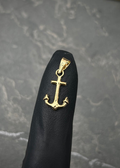 Dije de ancla 0.4gr / Largo 1.9cm / Oro Amarillo Nac M