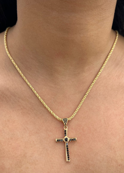 Dije Cruz con Swarovski Negro 3.95gr / 4cm / 20mm — Oro Amarillo