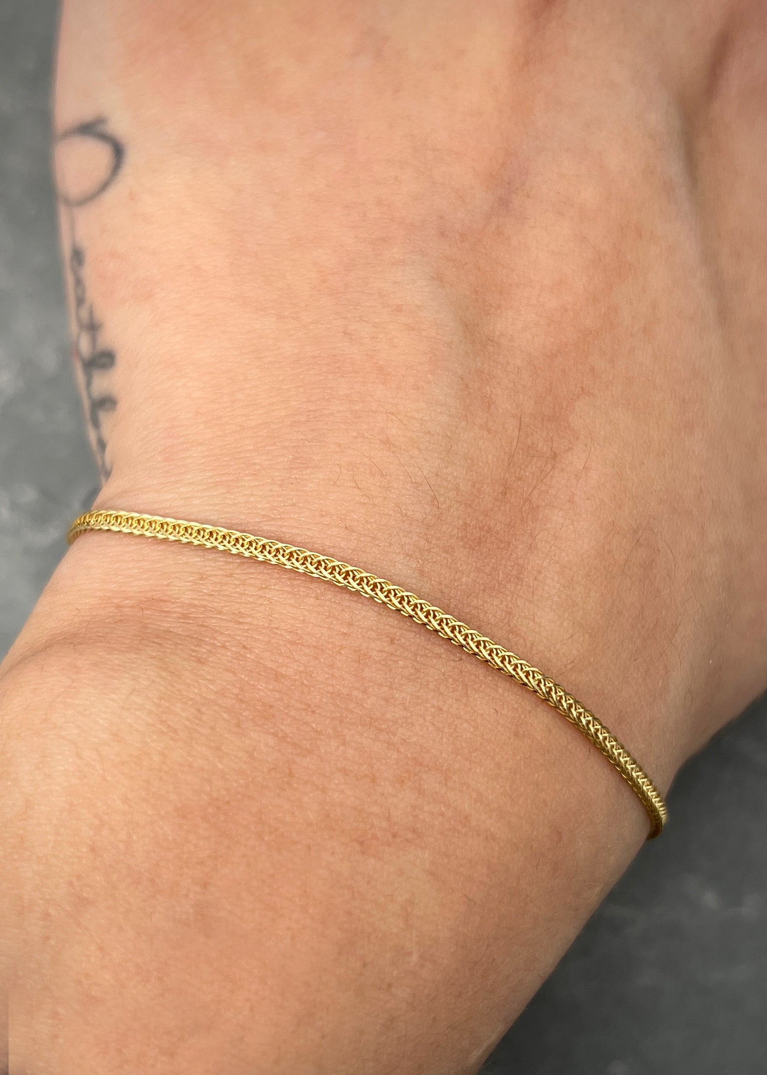 Pulso mini franco 1.55gr / Largo 19.5cm / Oro Amarillo italy +3 M