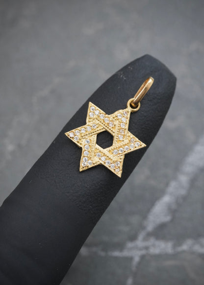 Dije Estrella de David con Swarovski Blanco 1.2gr / 2.1cm / 13mm — Oro Amarillo
