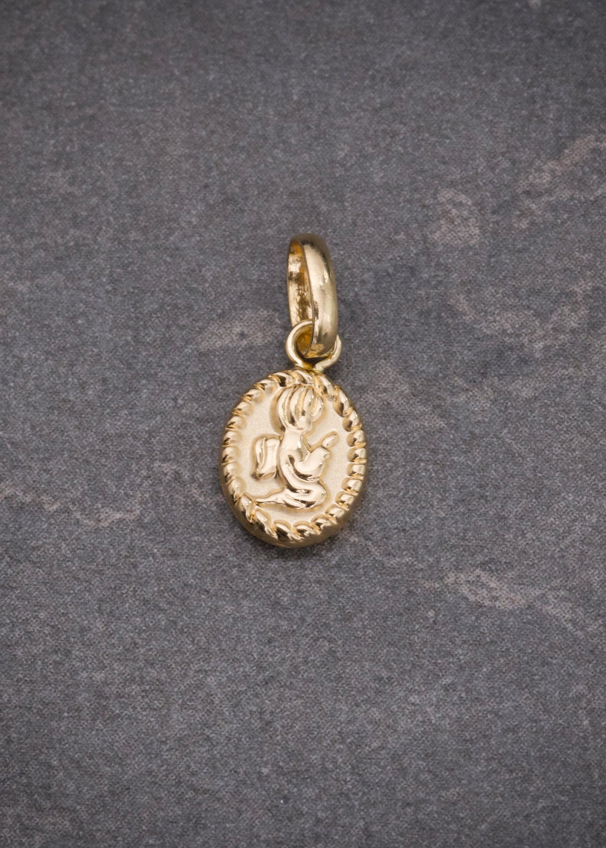 Dije Angel de la Guarda 0.35gr / 1.5cm / 6.7mm — Oro Amarillo