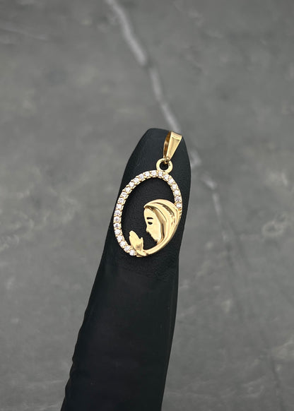 Dije Virgen Maria con Swarovski Blanco 1gr / 2.4cm / 12mm — Oro Amarillo