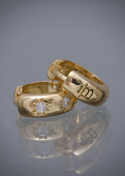 Candongas stars diamonds con swarovski blanco 6.55gr / Largo 1.2cm — Oro Amarillo