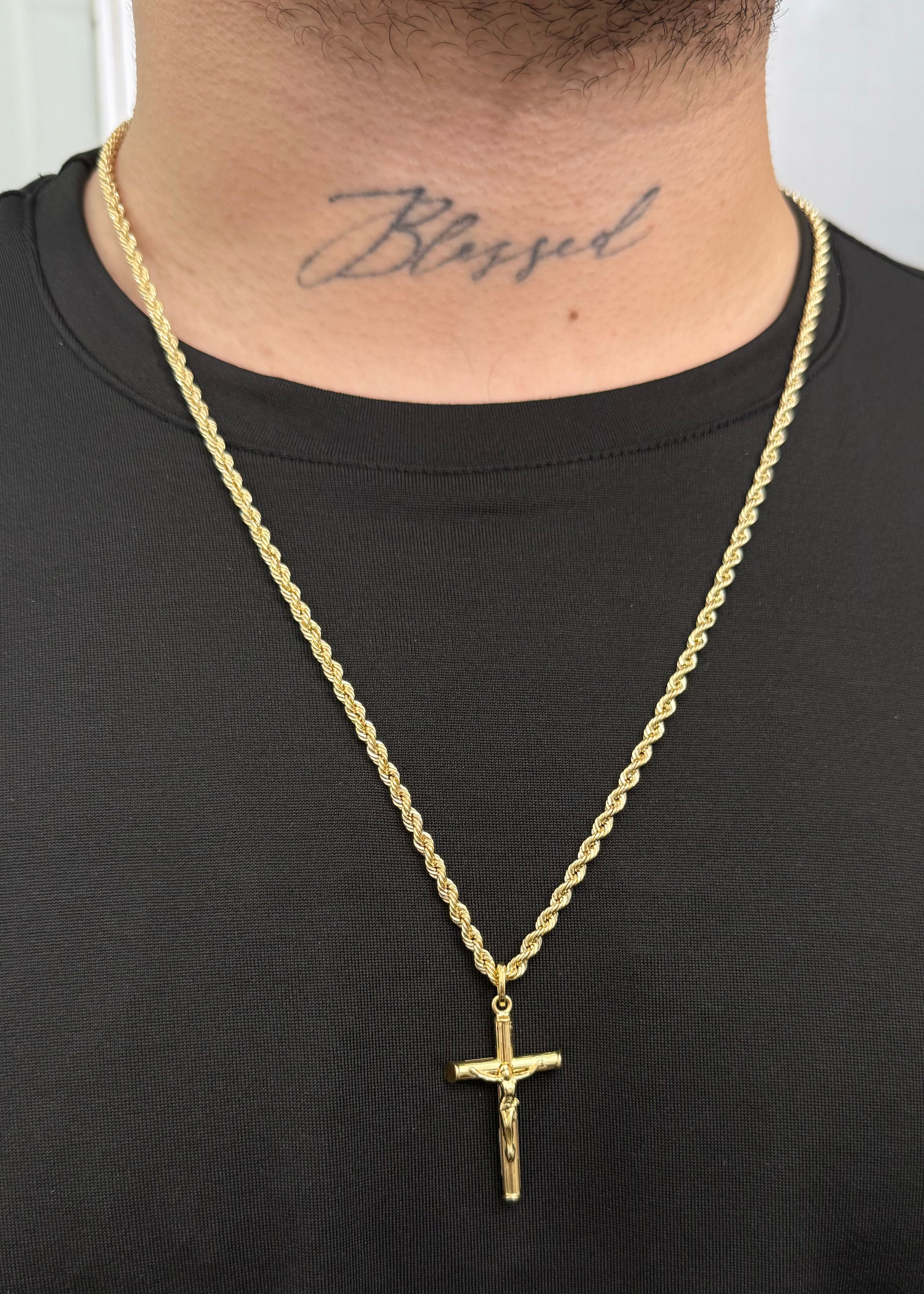 Dije Cristo 3.1gr / 4cm / 21mm — Oro Amarillo