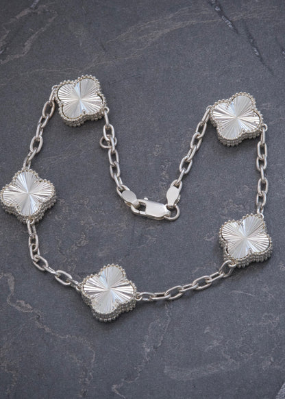 Pulso Lucky Clover Diamantado 14.55gr / 22cm / 13.9mm — Plata 925