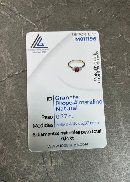 Solitario con 77pts de granate y 14pts de Diamantes 3.2gr / Talla 6 — Oro Blanco