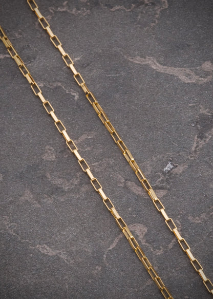 Cadena paper clip 2.15gr / Largo 37cm — Oro Amarillo