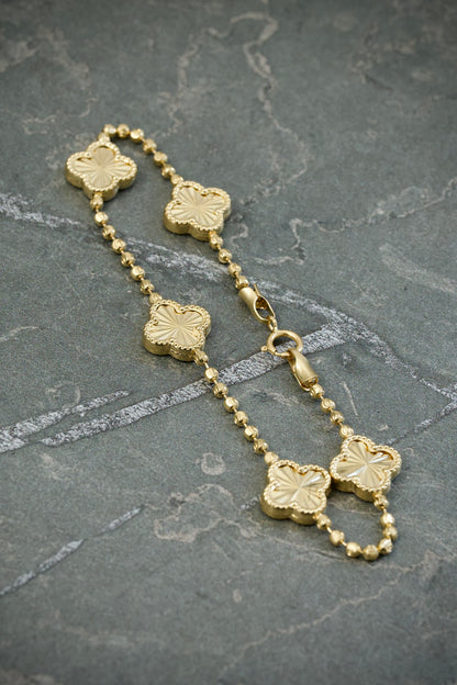 Pulso Lucky Clover Diamantado 4.5gr / 18cm / 9.9mm — Oro Amarillo
