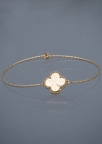 Pulso lucky clover diamantado 4.2gr / Largo 17.5cm / Oro Amarillo Nac P