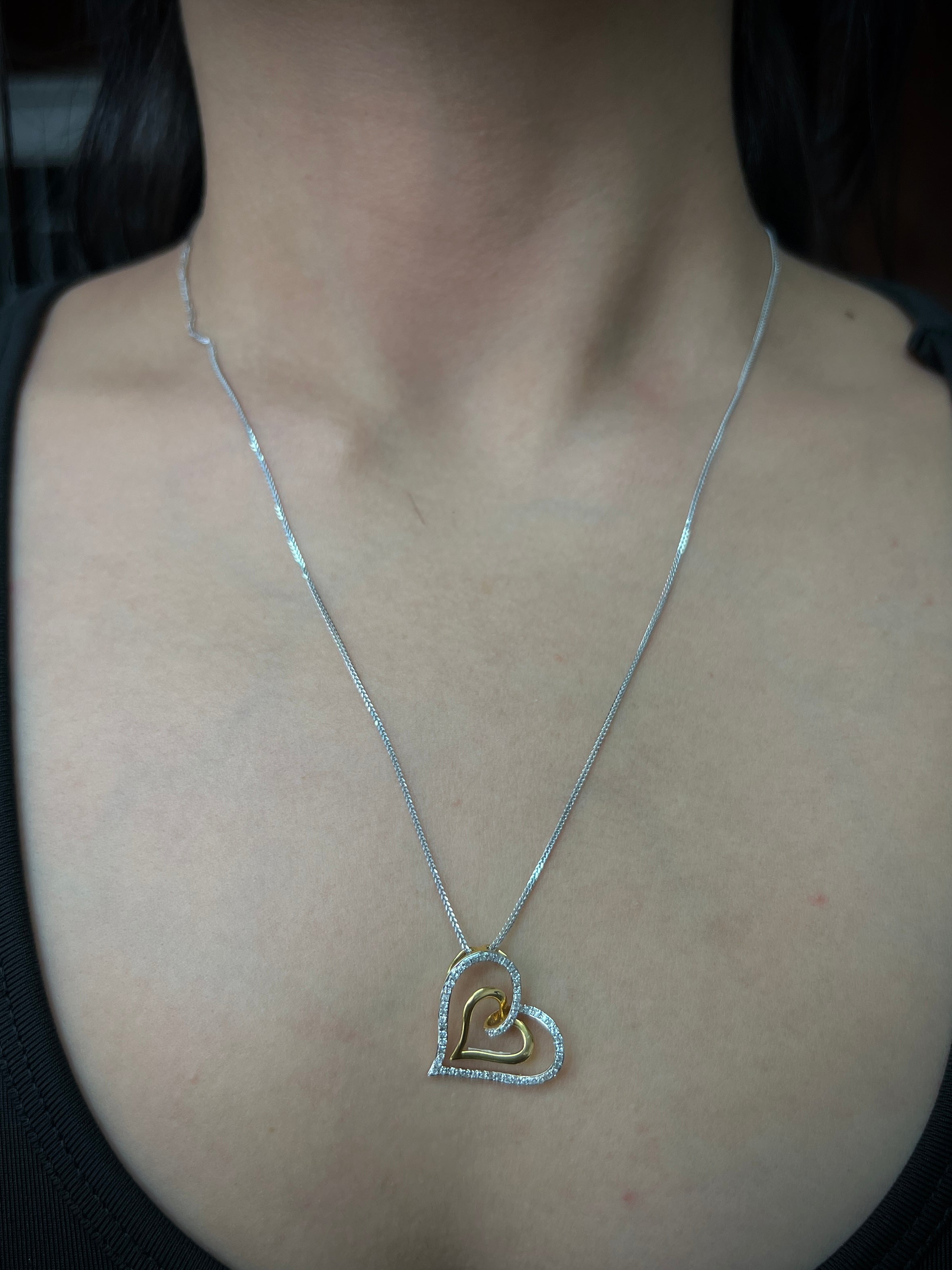 Dije De Corazon 750 Con 55pts De Diamante 1.8gr / Largo 2.0cm / Dos Oros italy cte (Joya) M