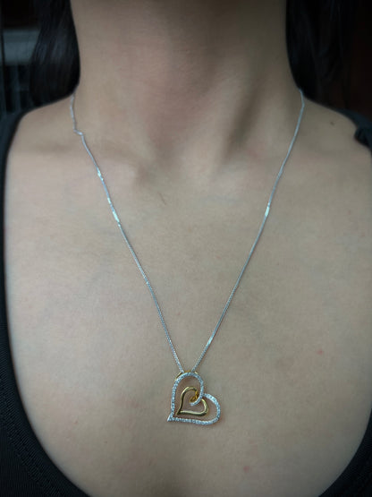 Dije De Corazon 750 Con 55pts De Diamante 1.8gr / Largo 2.0cm / Dos Oros italy cte (Joya) M