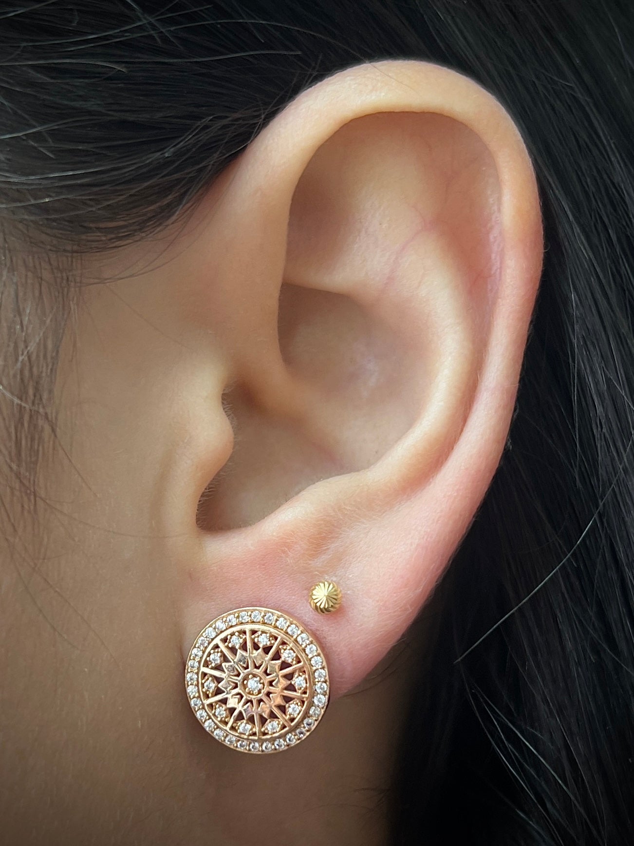 Topos con swarovski blanco 4.2gr / Largo 1 cm / Oro Rosado Nac P