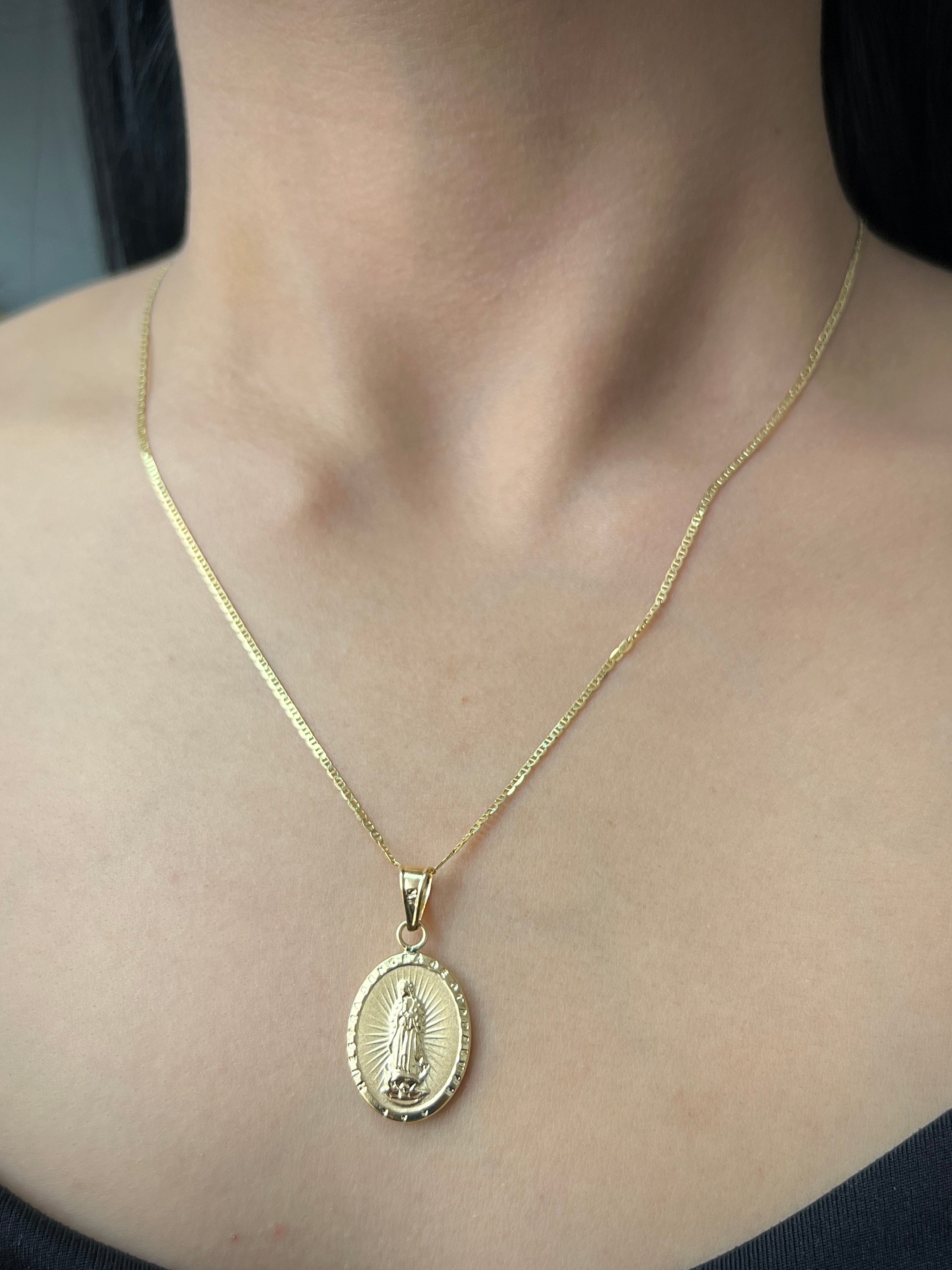 Dije virgen de guadalupe 1.55gr / 3cm / Oro Amarillo Nac P