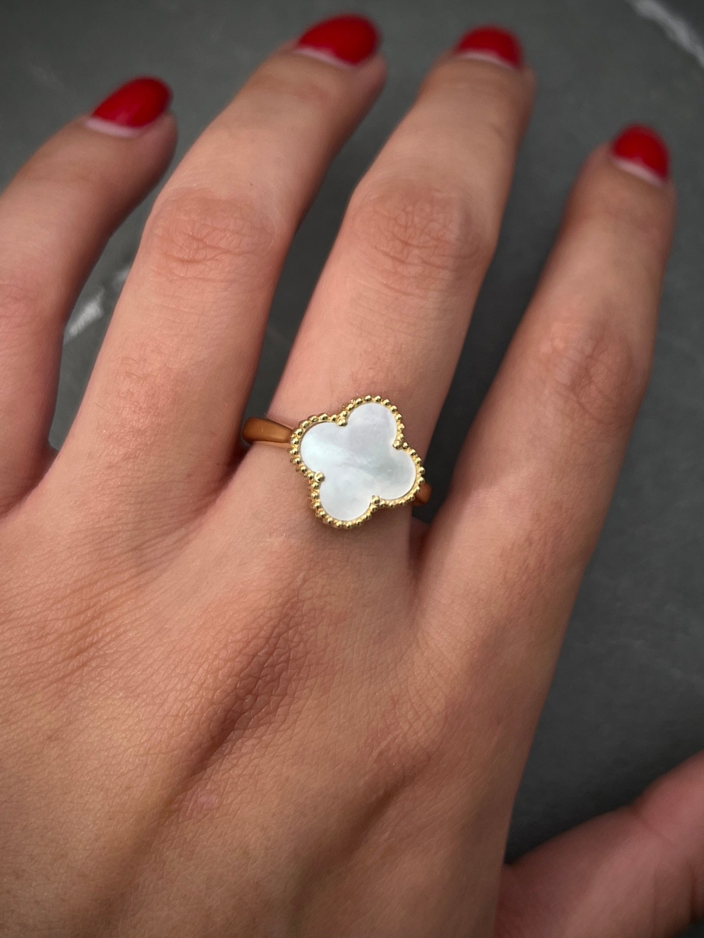 Anillo lucky clover piedra blanco 4.5gr / TALLA 7 / Oro Amarillo Nac P