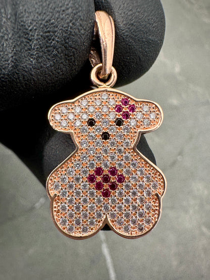 Dije de oso th con swarovski blanco y fucsia 2.2gr / 2.8cm / Oro Rosado Nac B