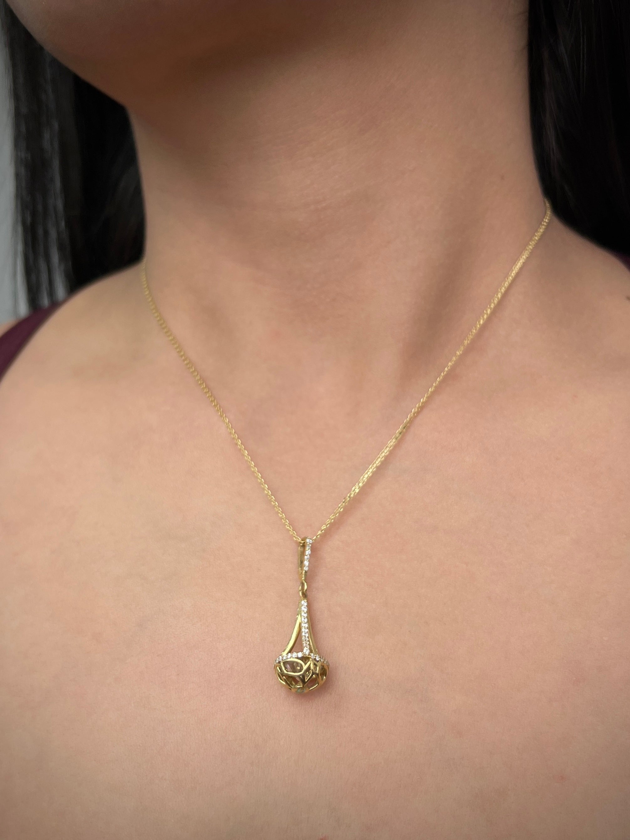 Dije de pendulo con 365 pts de Moiss blanca 2.8gr / Oro Amarillo (Joya) P