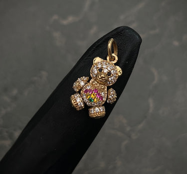 Dije de oso articulado con swarovski fucsia. blanco y verde 2.45gr / 2cm / Oro Amarillo Nac M