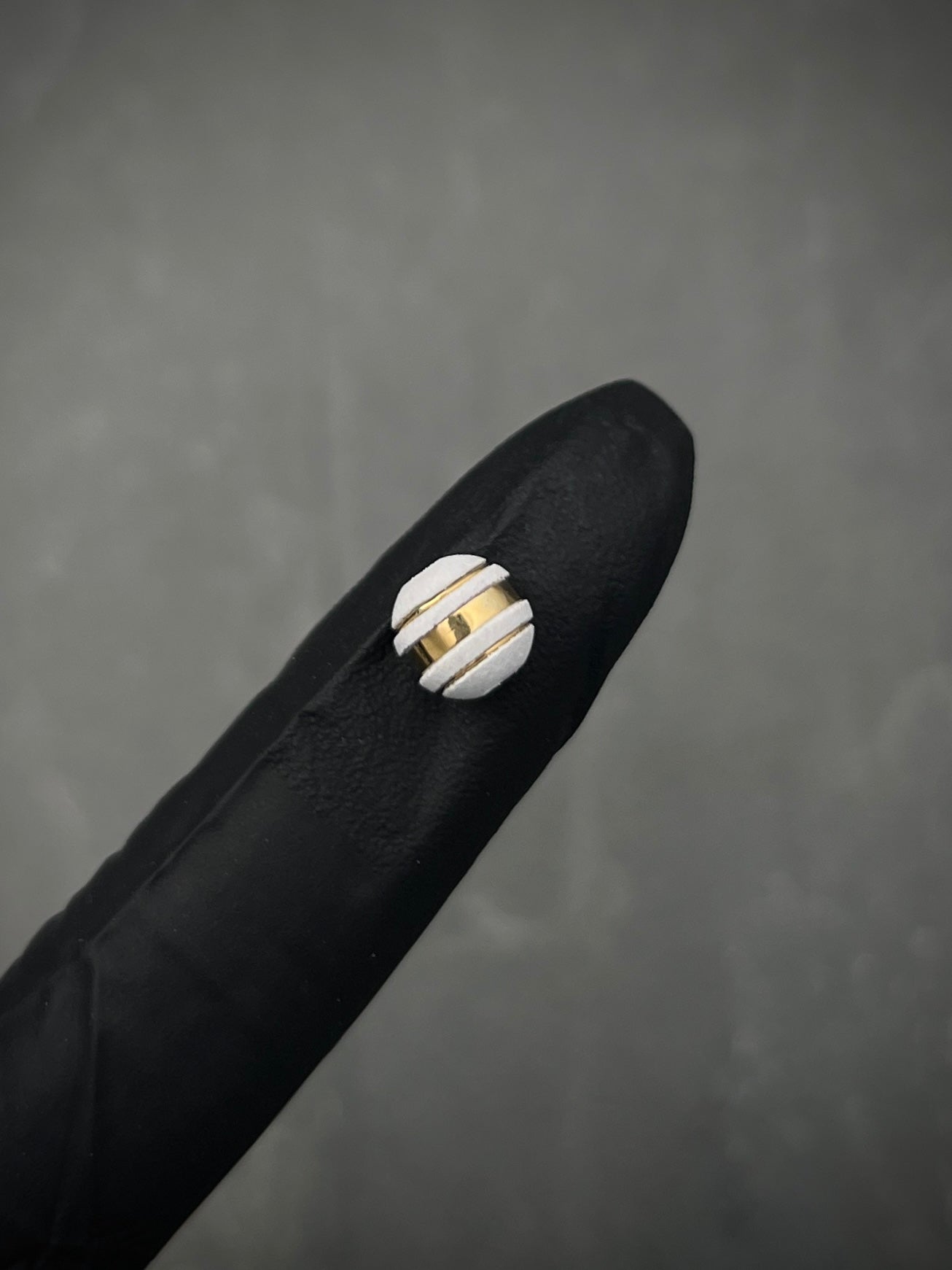 Neoros blancos 8mm 3 raya Oro Amarillo (Joya) B