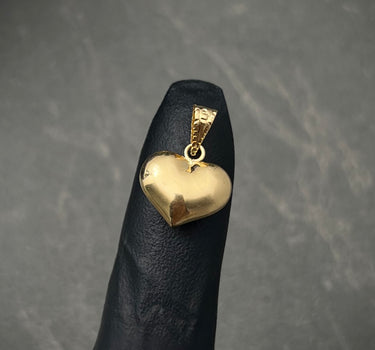 Dije corazon liso 0.6gr / Largo 1.6cm / Oro Amarillo Nac P