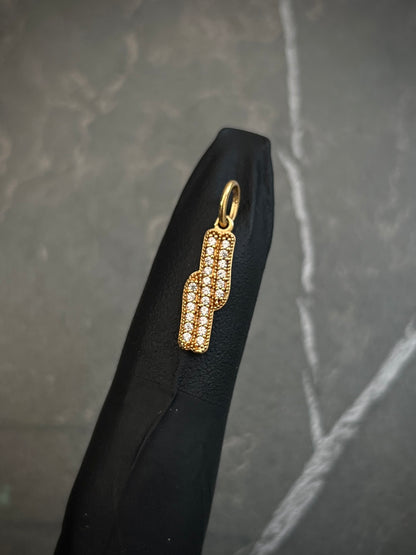 Dije con swarovski blanco 0.75gr / 2cm / Oro Amarillo Nac B
