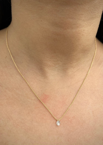 Cadena con 30pts de diamante 2gr / Largo 45cm / Oro Amarillo (Joya) M