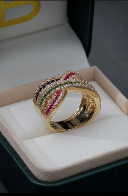 Anillo de lineas con swarovski multicolor 7.7gr / Talla 6 Oro Amarillo Nac M