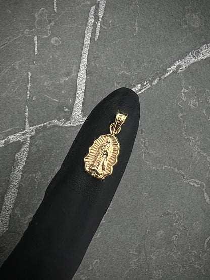 Dije virgen de guadalupe 0.5gr / Largo 2cm — Oro Amarillo