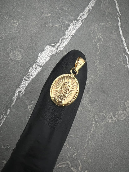 Dije virgen de guadalupe 0.65gr / Largo 2cm / Oro Amarillo Nac P