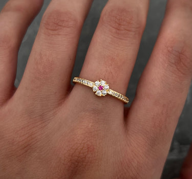 Anillo FLOR CON SWAROVSKI BLANCO 2.75gr / TALLA 7 / Oro Amarillo Nac B