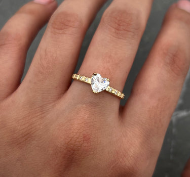 Solitario CON SWAROVSKI BLANCO 1.7gr / TALLA 8 / Oro Amarillo Nac B