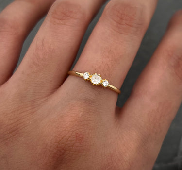 Anillo CON SWAROVSKI BLANCO 1.3gr / TALLA 7 1/4 / Oro Amarillo Nac B