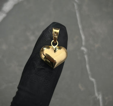 Dije corazon liso 0.5gr / Largo 1.5cm / Oro Amarillo Nac B