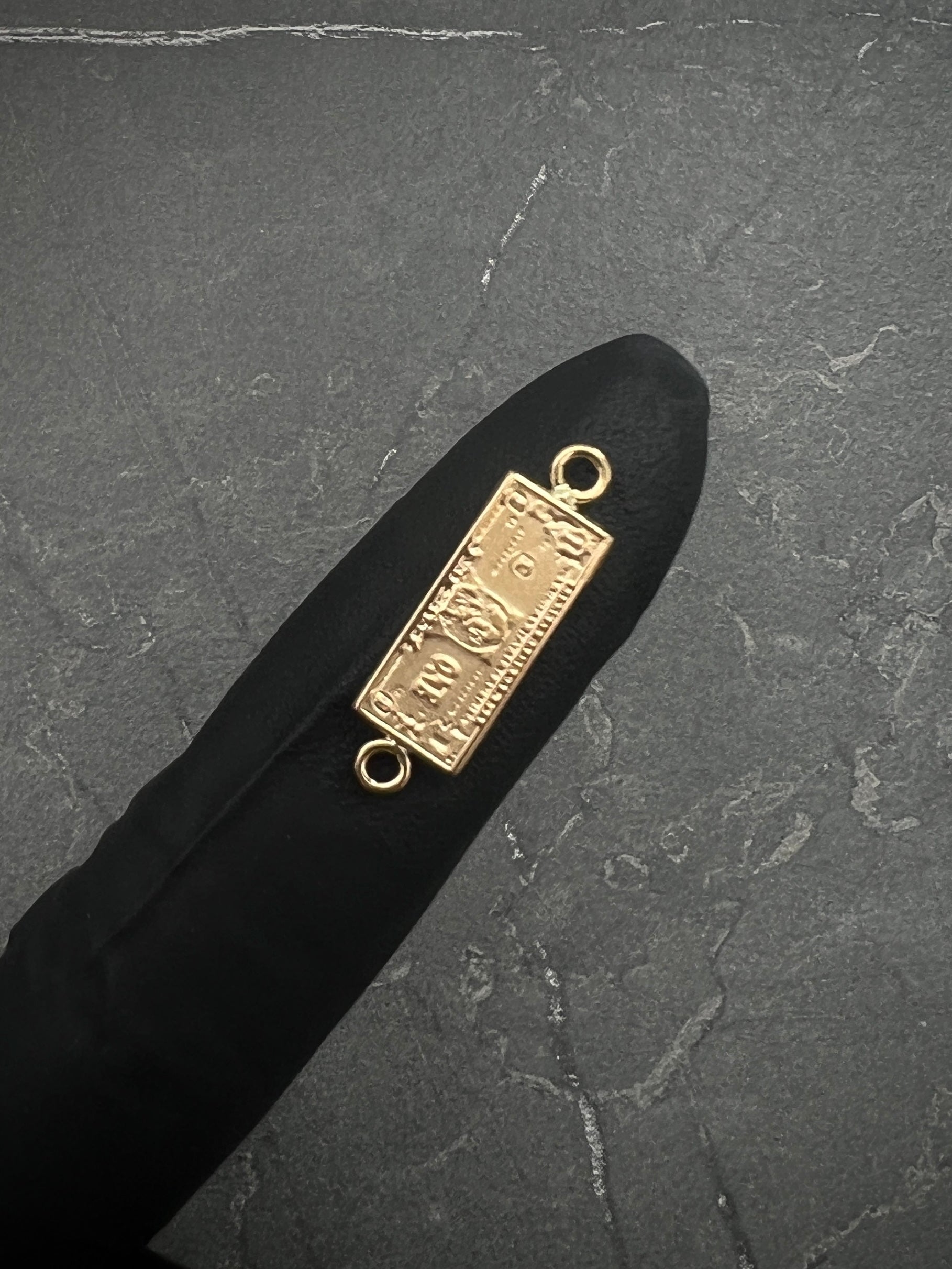 Herraje Dolar 0.8gr / 2.2cm / 6.8mm — Oro Amarillo