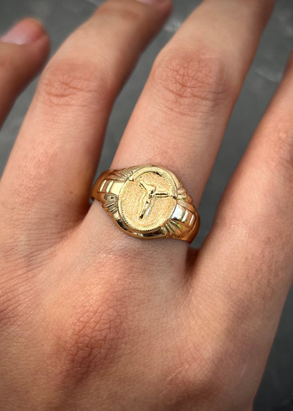 Anillo cristo 2gr / Talla 9 / Oro Amarillo Nac B