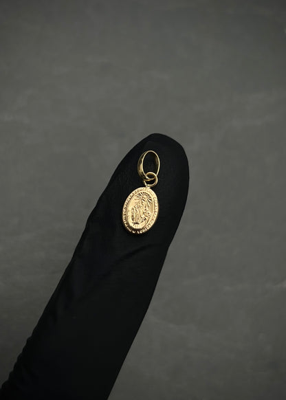 Dije virgen de la milagrosa 0.3gr / Largo 1.4cm / Oro Amarillo Nac M