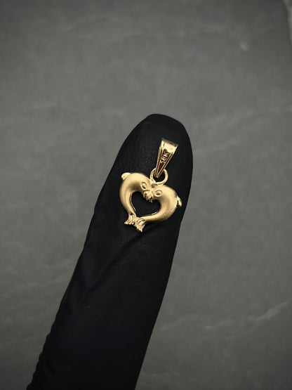 Dije de delfin 0.4gr / Largo 1.5cm / Oro Amarillo Nac *