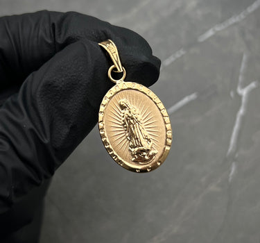 Dije virgen de guadalupe 1.55gr / 3cm / Oro Amarillo Nac P