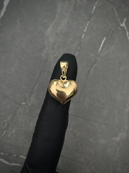 Dije Corazon 0.7gr / 1.8cm / 13mm — Oro Amarillo