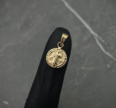 Dije de san benito 0.55gr / 1.8cm / Oro Amarillo Nac B