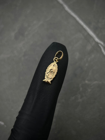 Dije virgen de guadalupe 0.35gr / Largo 1.7cm / Oro Amarillo Nac M