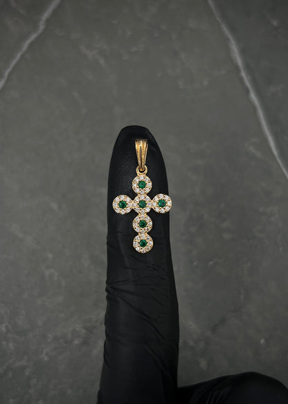 Dije cruz con swarovski verde y blanco 1.6gr / Largo 2.5cm / Oro Amarillo Nac M