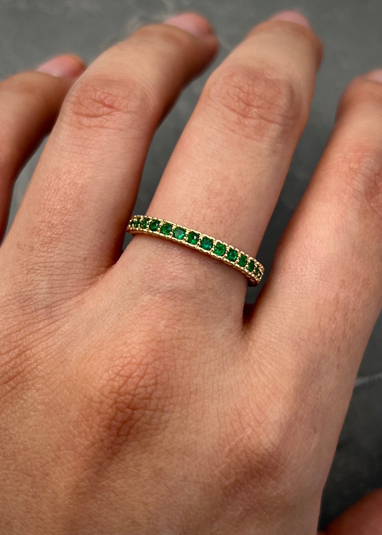 Anillo corazones con swarovski verde 2gr / TALLA 7 / Oro Amarillo Nac P