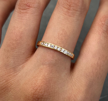 Anillo con swarovski blanco 2gr / TALLA 6 1/2 / Oro Amarillo Nac P