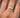 Solitario liso con swarovski blanco 1.5gr / Talla: 7 1/2 / Oro Amarillo Nac B
